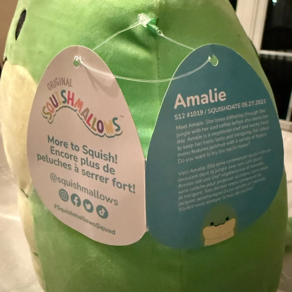 Squishmallows Amalie snake 12” NWT